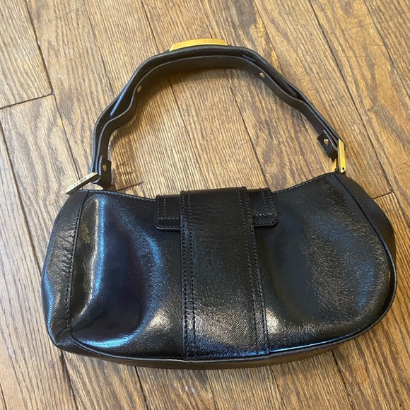 Fendi leather baguette bag - Picture 12 of 16